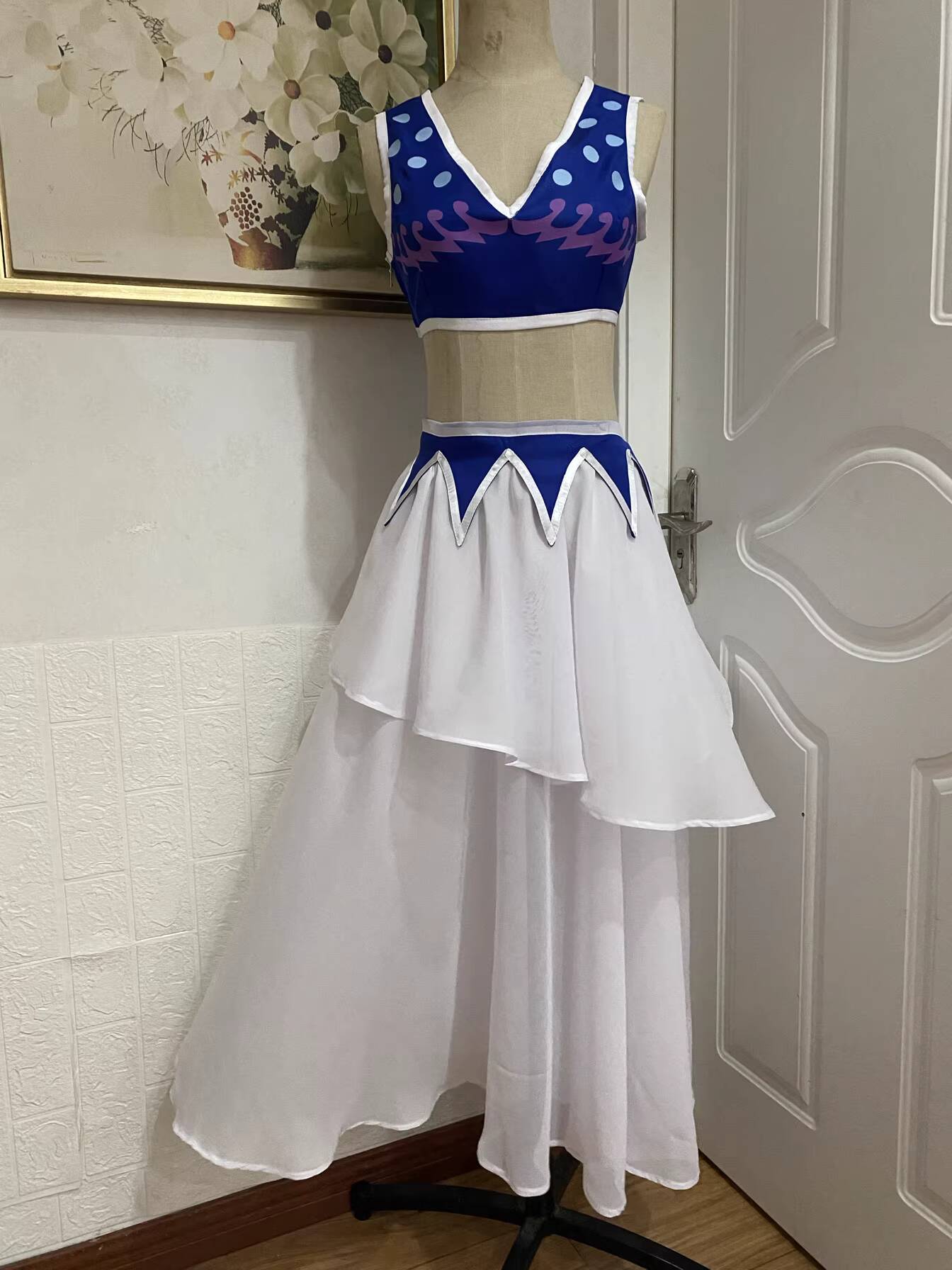 New Naming Cosplay Costume Top - Party Games Name reseña y precio